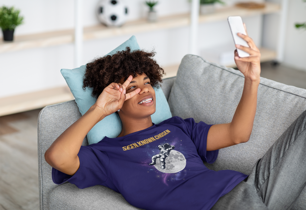 Seen Known Chosen Youth T-Shirt – Galaxy Graphic Tee