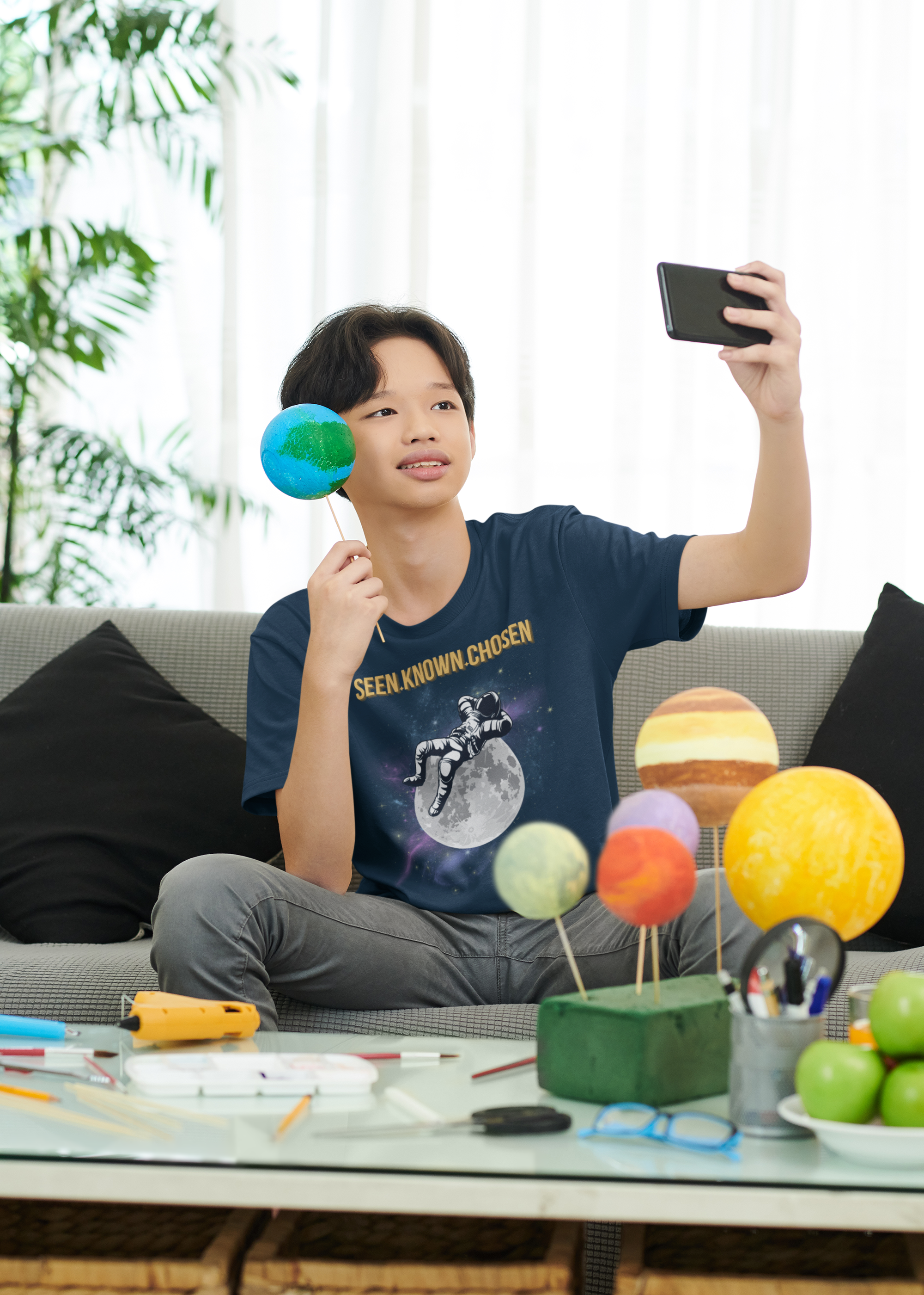 Seen Known Chosen Youth T-Shirt – Galaxy Graphic Tee